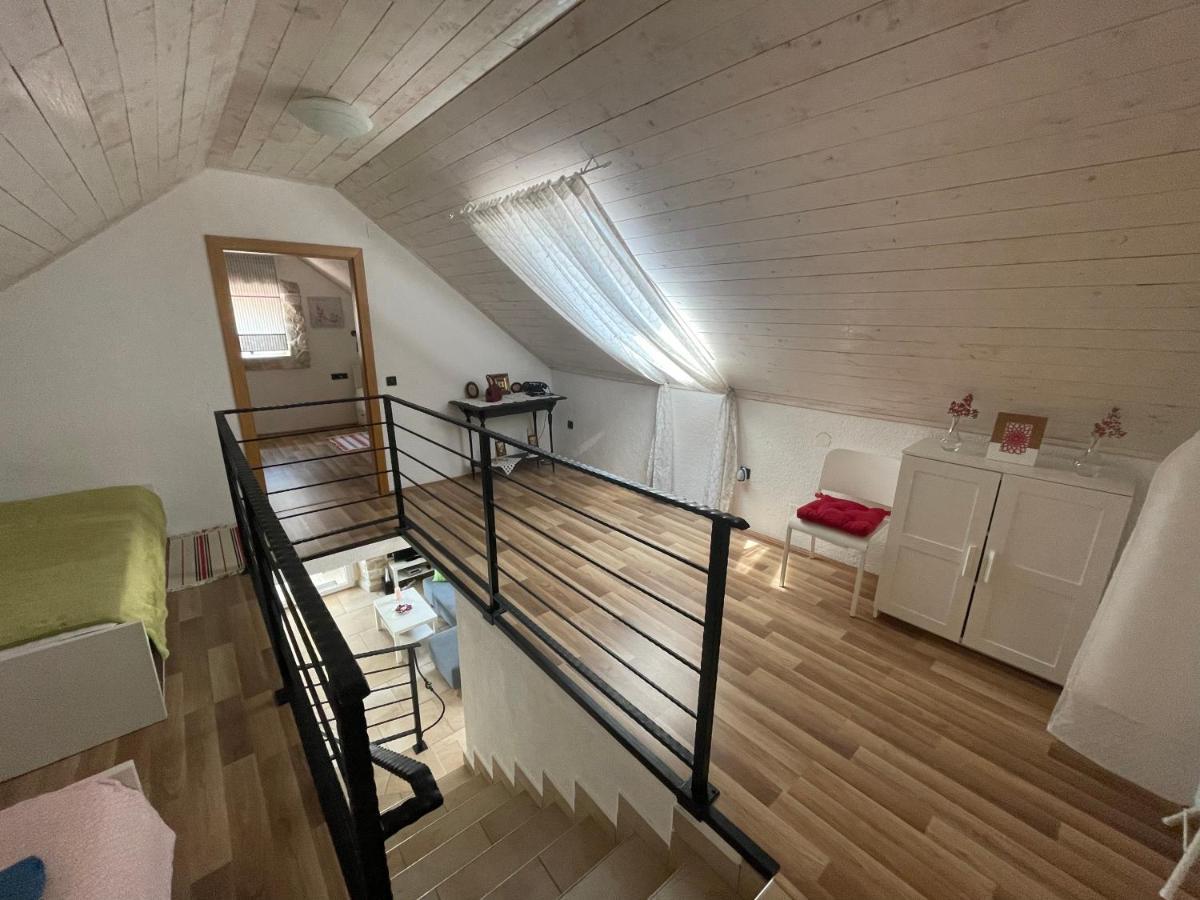 Holiday Home Toma Puljane Ngoại thất bức ảnh