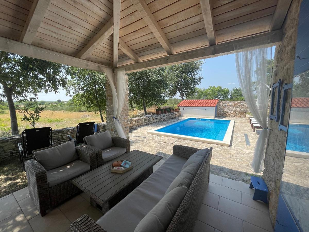 Holiday Home Toma Puljane Ngoại thất bức ảnh