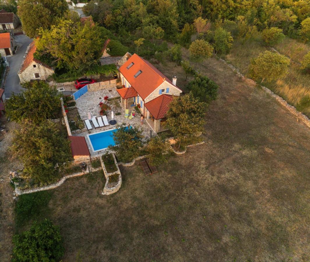 Holiday Home Toma Puljane Ngoại thất bức ảnh
